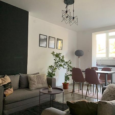 Abby Apartmentz トゥズラ エクステリア 写真